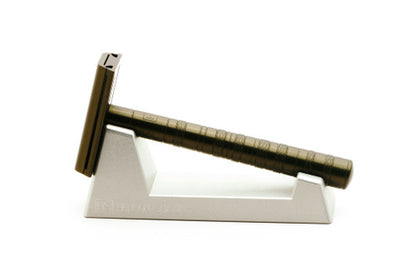 Henson Shaving Razor Stand
