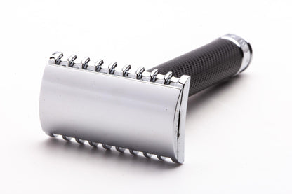 MÜHLE | Traditional Black/Chrome Open Comb Safety Razor w/ Aesthetic Imperfections