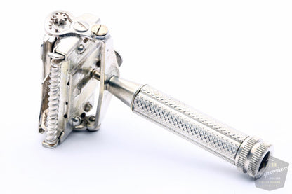 Wilkinson Sword Co. Empire Self Stropping Model Safety Razor | Excellent