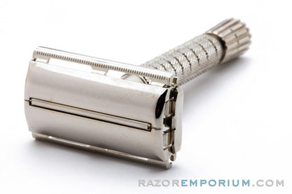 1960's Gillette Giromatic Flare Tip Rocket Safety Razor New Old Stock