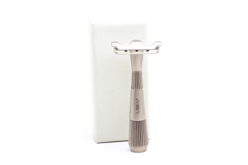 The Twig Single Blade Razor LEAF Chrome with Blades | Used – Razor Emporium