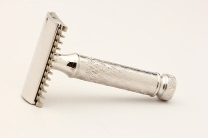 1930s Gillette Deluxe New Improved Norfolk Tuckaway DE Razor Nickel Revamp