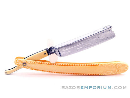 5/8" Wilbert "Wilbert Regal" Straight Razor Barbers Notch | Chicago, Ill.