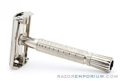 1961 Gillette Flare Tip Super Speed Safety Razor G4
