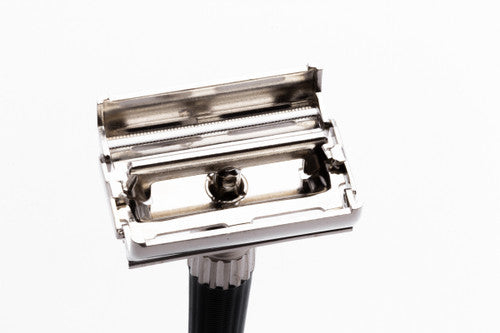 1973 Gillette Super Slim Twist DE Safety Razor Set