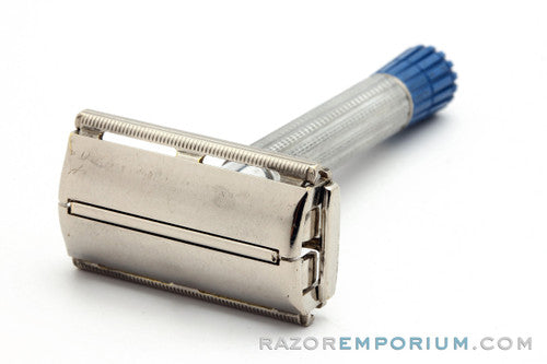 1956 Gillette Blue Tip Light Double Edge Super Speed Razor B3