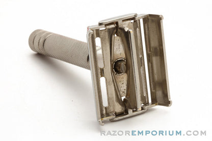 1950s Gillette British HD Double Ring 500 Rocket Safety Razor Set