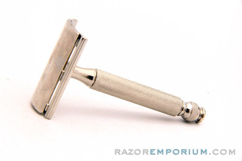 1962 Ball End Tech Razor in Box with Blades - G2