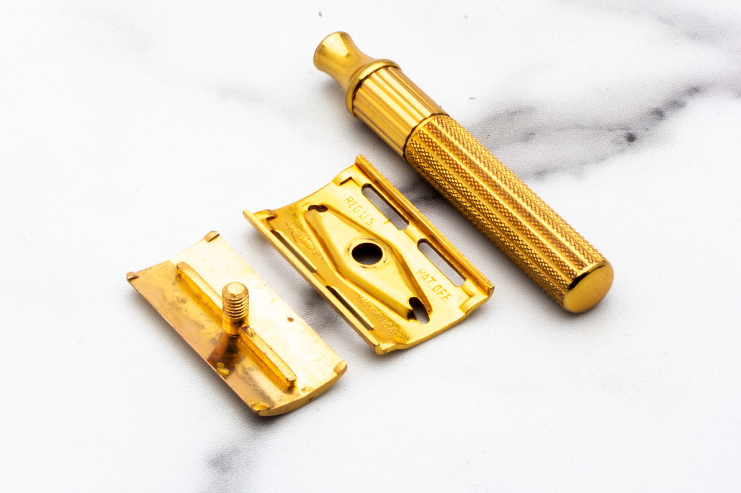 1946-53 Gillette Gold Fat Handle Tech in  Original Case | Original Condition