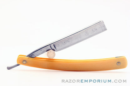 4/8" Worcester Razor Co. Straight Razor | Mass. USA