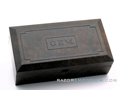1930's Gem Micromatic Razor Single Edge w/ Maroon Bakelite Case