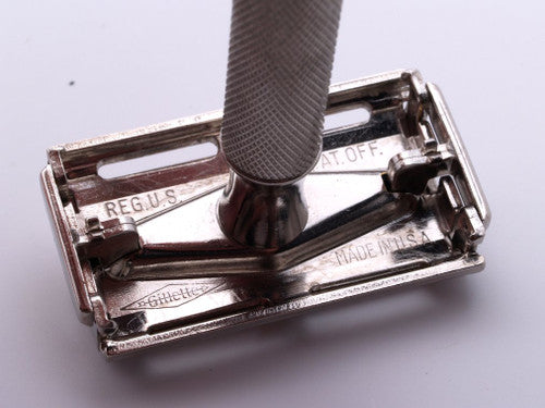 1940's Super Speed DE Safety Razor w/ Original Red Case & Bladebank
