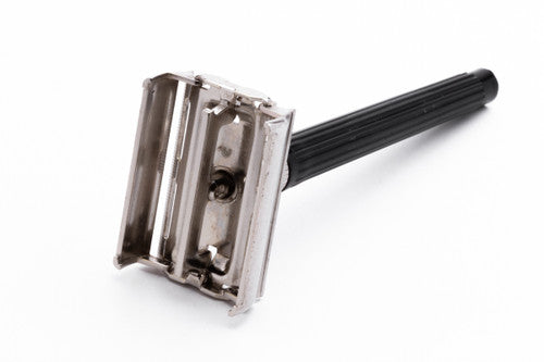 1971 Gillette G1000 Tech Slim Twist DE Safety Razor