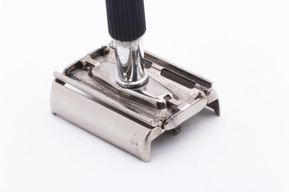 1971 R2 Gillette Black Handle Super Speed Double Edge Safety Razor | Original Condition