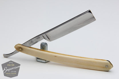 5/8" Ern No. 421 Straight Razor w/ Bone Scales Hollow | Wald - Germany