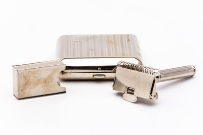 1940's Gem 1912 Style Single Edge Safety Razor | Metal Case & Blade Bank