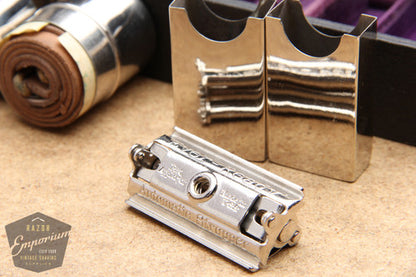 Ever-Ready 1912 Style Snap-Top Single Edge Safety Razor Set in Black Leather Box