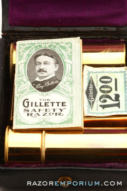 1917 Gillette Original Gold Single Ring Travel Set in Black Leather Case with Script Logo, 2 Blade Banks, & 2 Canisters