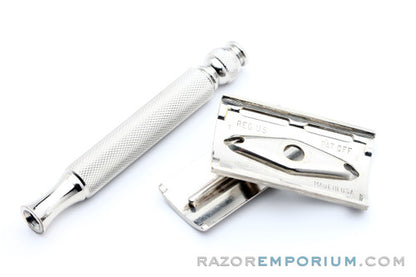 1959 Gillette Ball End Tech DE Safety Razor E2