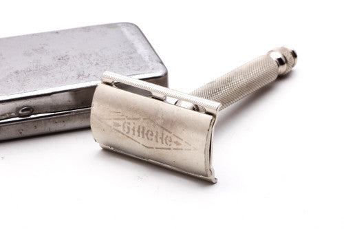 Gillette 1940's Ball End Three Peice Razor Set With Metal Case & Blue Blades