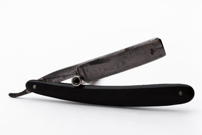 5/8" WH Sample Classics on Clearance Straight Razor