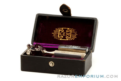 1912 Gem Style Single Edge Safety Razor in Black/Purple Leather Case w/ Blade Bank