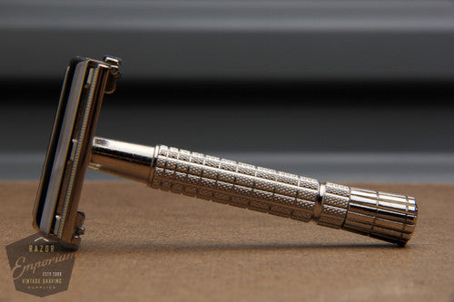Gillette 1961 Regular Flair Tip Super Speed Safety Razor B2 * Nickel REVAMPED