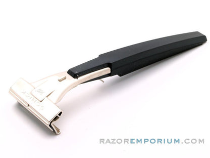 1960's Schick 500 Black Handle Injector Safety Razor Set