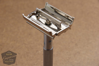 Gillette 1962 Blue Star Lady Gillette DE Safety Razor - H4