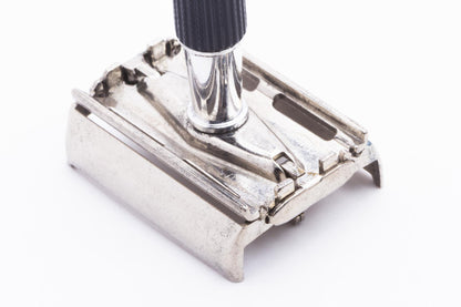 1968 P1 Gillette Black Handle Flare Tip Super Speed Safety Razor | Original Condition