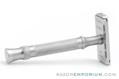 Tradere Razors Closed Comb CC Stainless Steel Safety Razor with Box