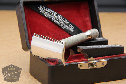 Gillette 1905 Double Ring Old Type Safety Razor in Original Case NY MINT