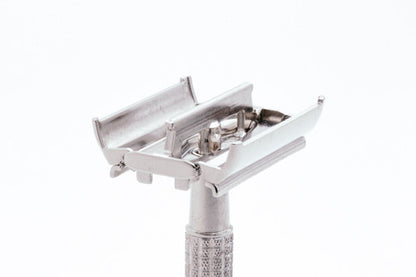1965 Gillette Flair Tip Super Speed DE Safety Razor K2