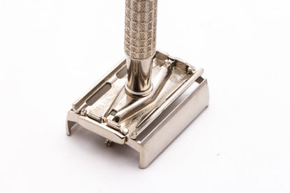 1958 Gillette D3 Flare Tip Super Speed Safety Razor