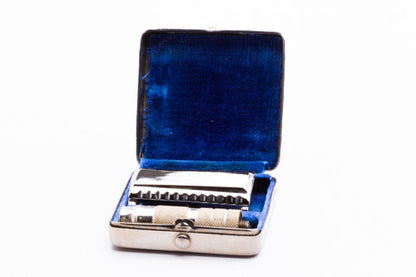 1960s Hoffritz Travel Slant Double Edge Razor