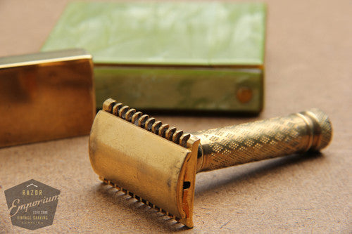 Gillette 1920's Milady Decollete DE Safety Razor in Jade Case – Razor ...