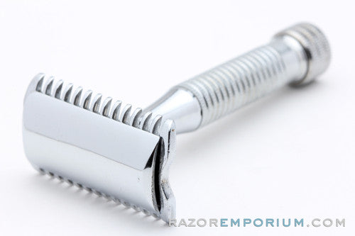 1930's Segal One Piece TTO Razor in Box