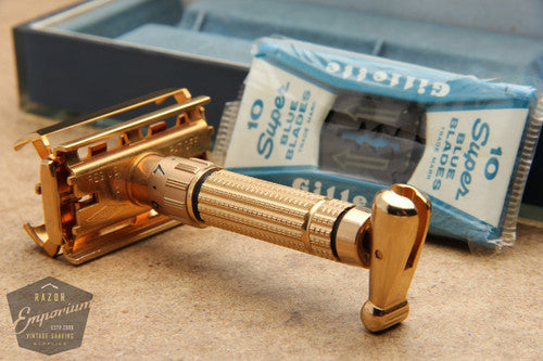 Gillette 1958 Gold Toggle Adjustable DE Safety Razor Set w/ Case & Instructions - D1 - NOS