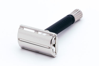 1972 S4 Gillette Black Handle Super Speed Safety Razor