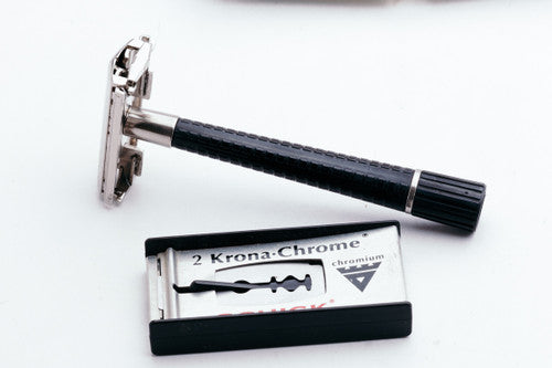 1970s Schick Krona TTO Double Edge Razor + Case