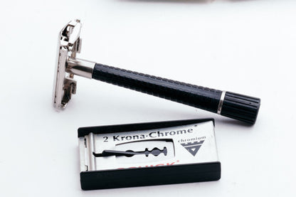 1970s Schick Krona TTO Double Edge Razor + Case