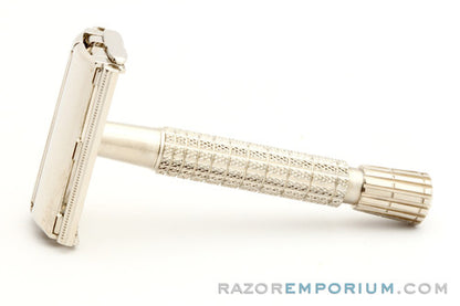 1960's Gillette Giromatic Flare Tip Rocket Safety Razor Set w/ Instructions Made in England
