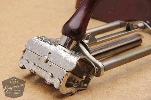 Gem 1912 New Style Single Edge Safety Razor & Strop in Black / Purple Leather Case