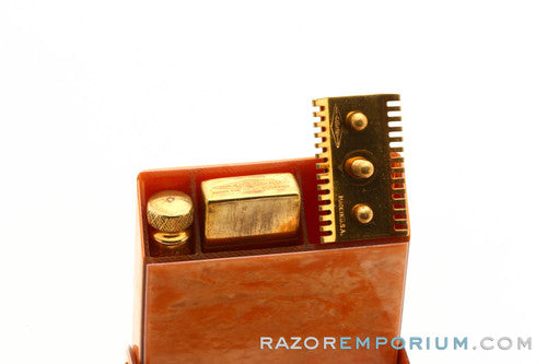 Gillette 1920's Gold New Improved Style Travel (DE) Safety Razor Set w/ Blade Bank