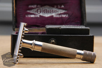 Gillette 1920 Single Ring Old Type Set in Leather Case with Blade Banks