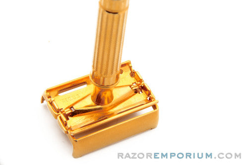 1941 Gillette Gold Regent Tech w/  Leather Case and Original Blade Bank