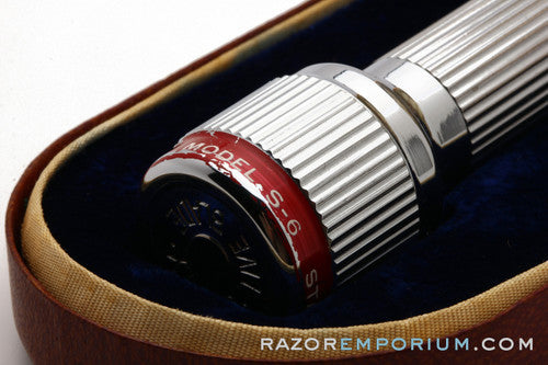 1940's Stahly Live Blade Wind-Up Vibrating DE Safety Razor Set