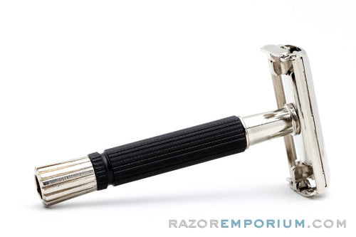 1976 Gillette W2 Black Handle Super Speed Safety Razor