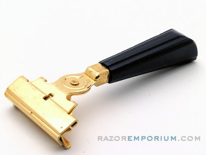 1935-45 Eversharp Schick Black Injector SE Razor Type E