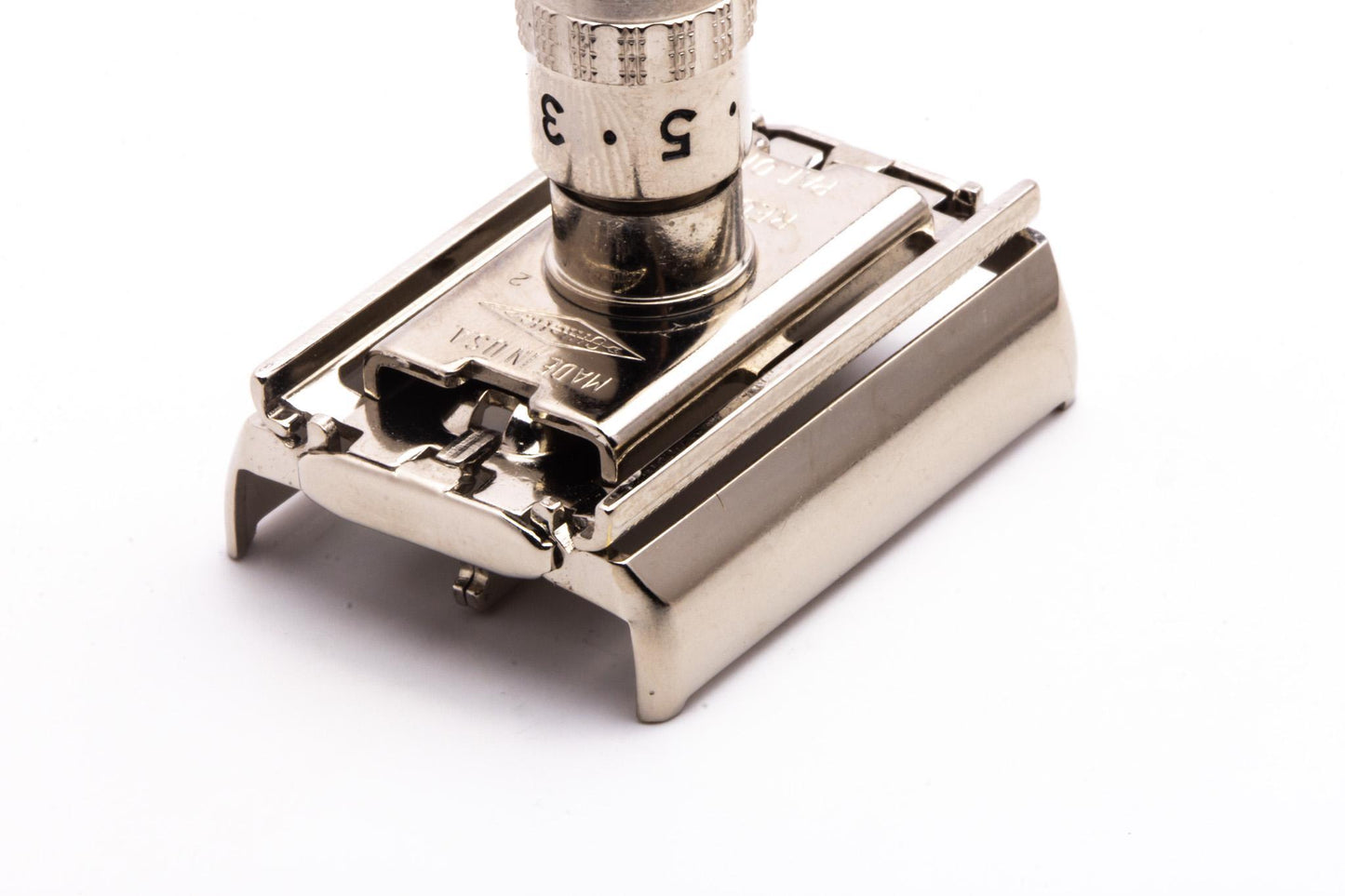 1963 I2 Gillette Slim Adjustable Double Edge TTO Safety Razor Set | Original Condition